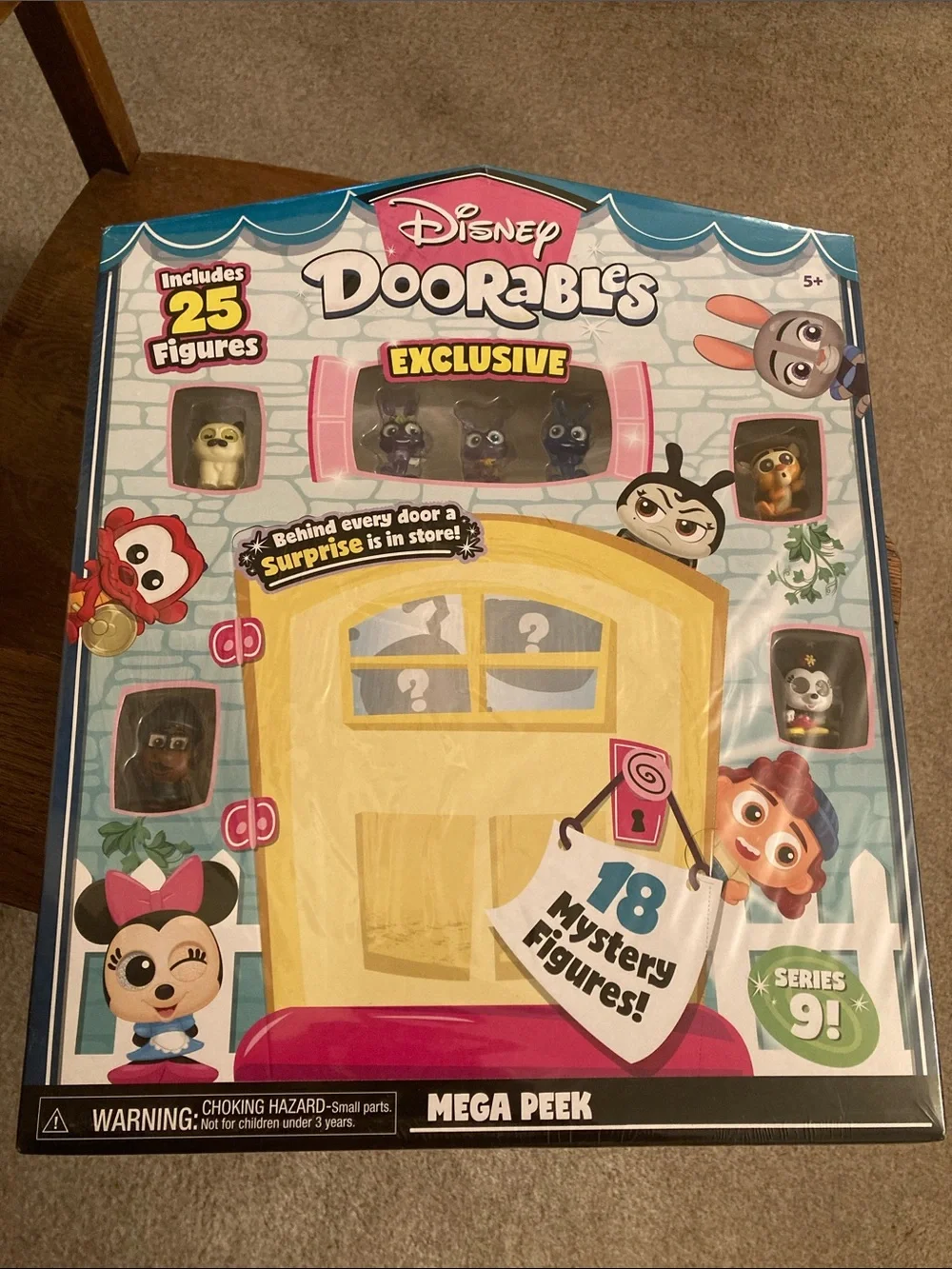 Disney Doorables MEGA PEEK Pack Series 9 Includes 25 Figures NIB/Sealed